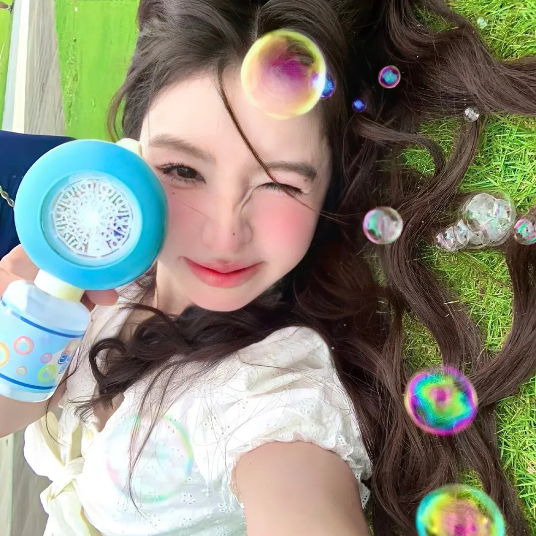 独眼女孩